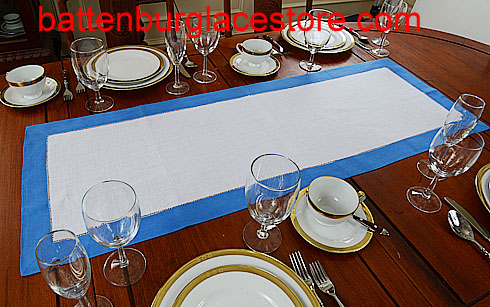 Table runner. White with "Marina" color 16x45" - Click Image to Close